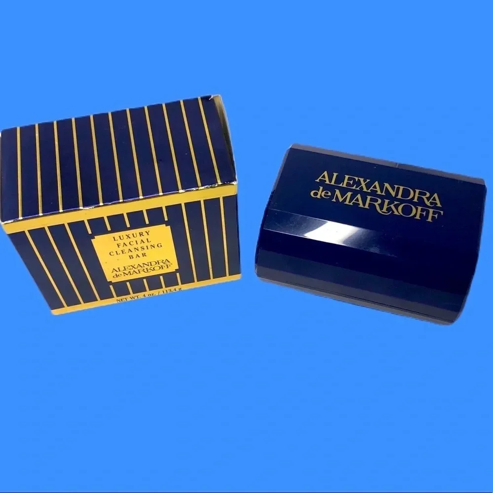 Alexandra de Markoff luxury facial cleansing bar.
